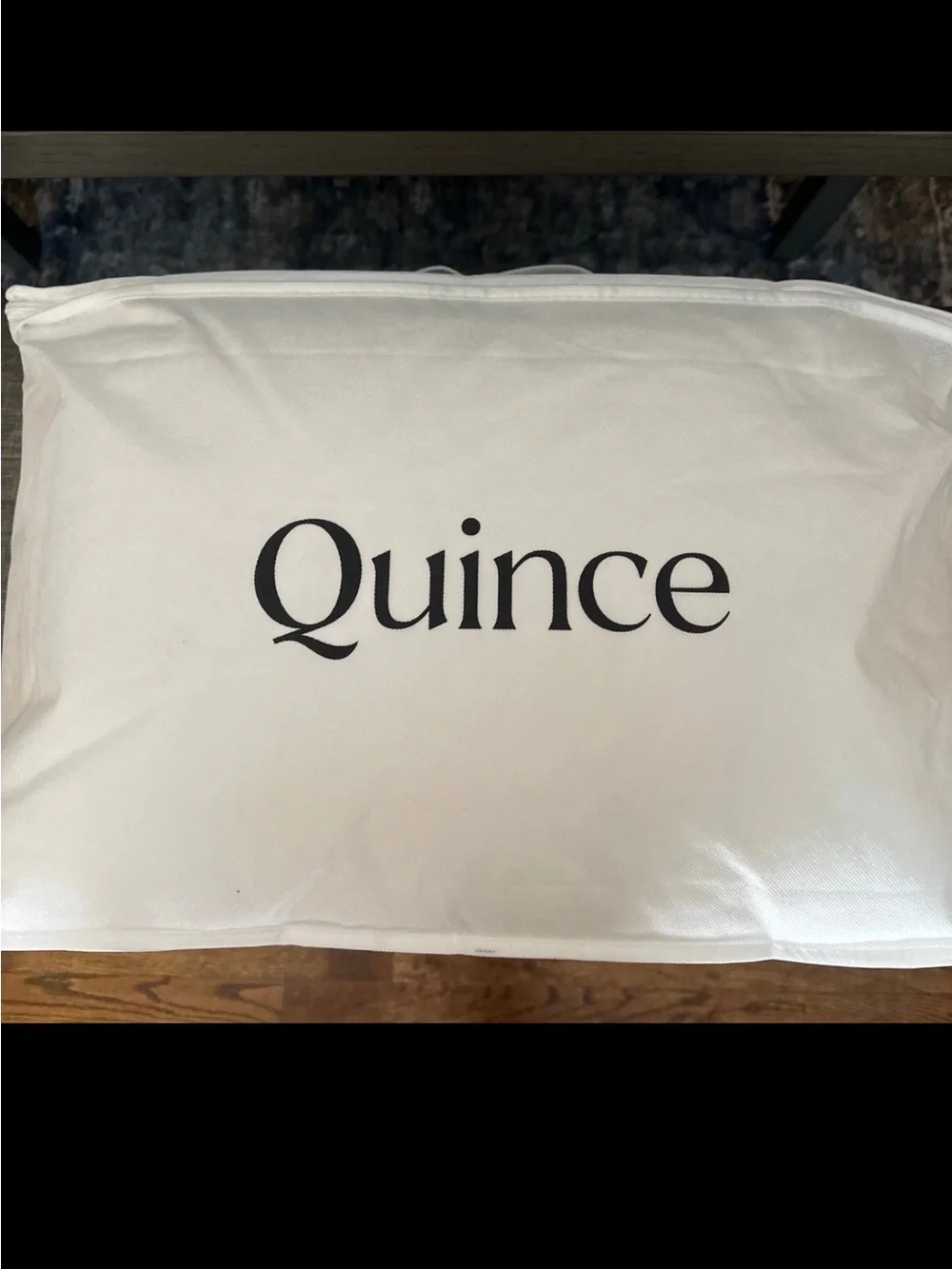 QUINCE Premium Down Alternative Comforter Lightweight All Season Full/Queen-NWOT